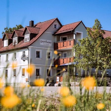 Gasthaus Zur Linde Dombuhl Extérieur photo